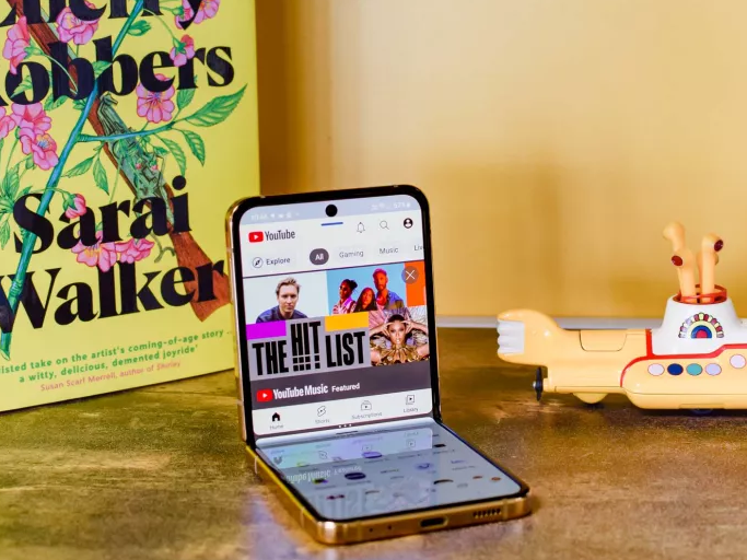 گوشی موبایل تاشو Galaxy Z Fold4 معرفی شد