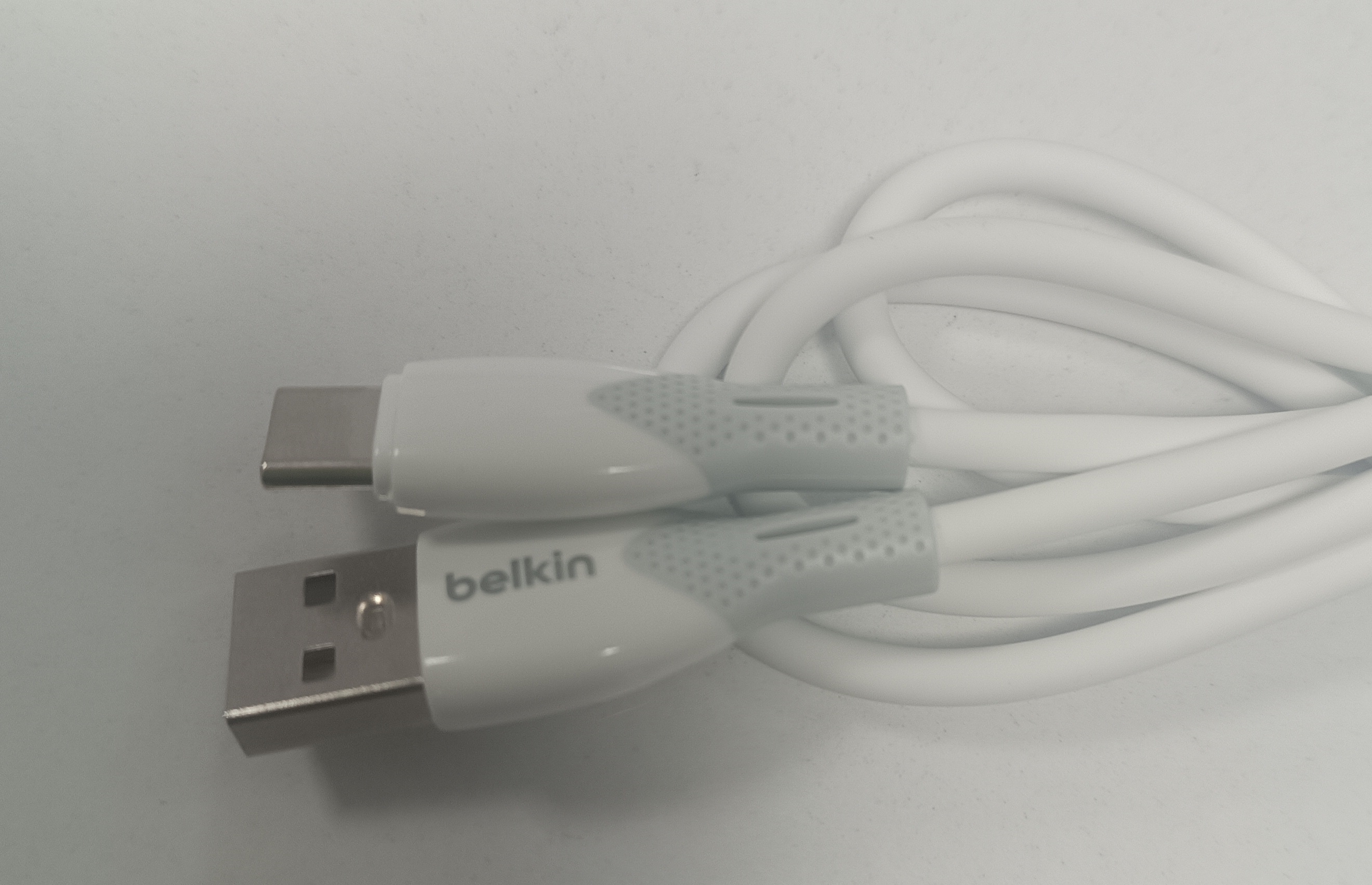 کابل شارژ بلکین اصلی  USB-A به USB-C مدل BoostCharge  فست شارژ 30w  ژله ای مرغوب